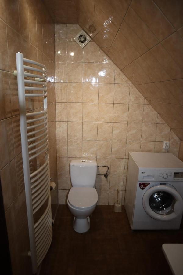Villa Prazdninovy Dum Jirkov Zelezny Brod Esterno foto