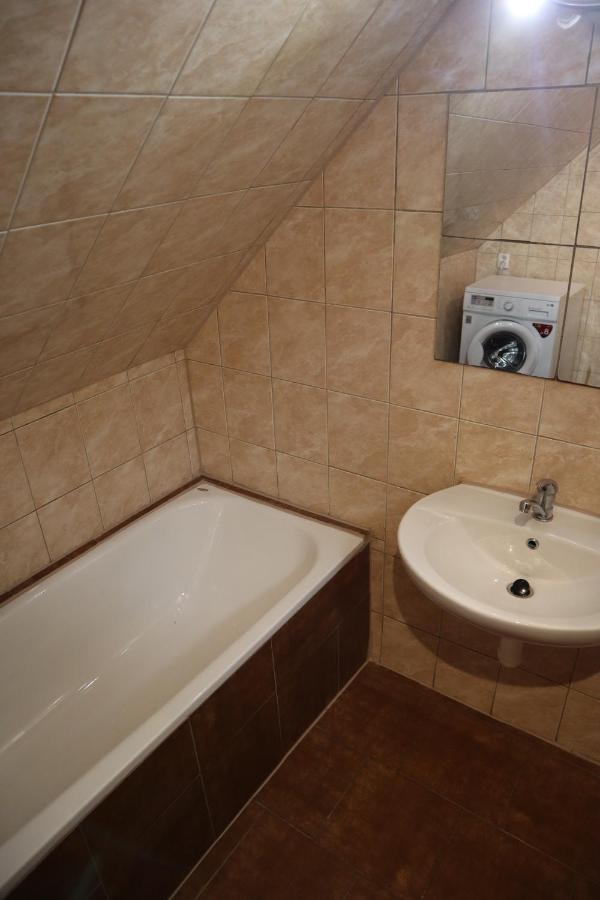 Villa Prazdninovy Dum Jirkov Zelezny Brod Esterno foto