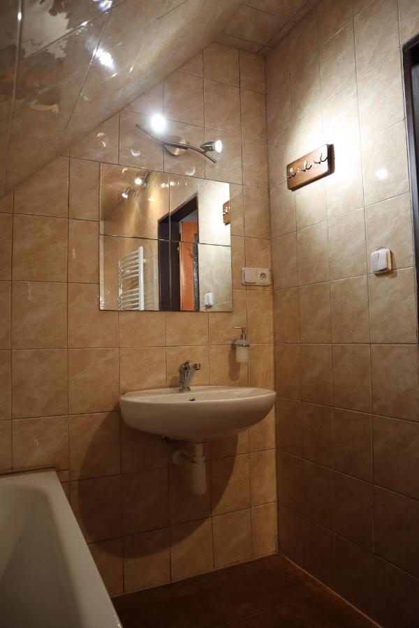 Villa Prazdninovy Dum Jirkov Zelezny Brod Esterno foto